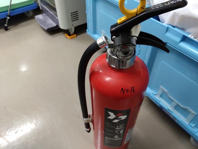 不明
